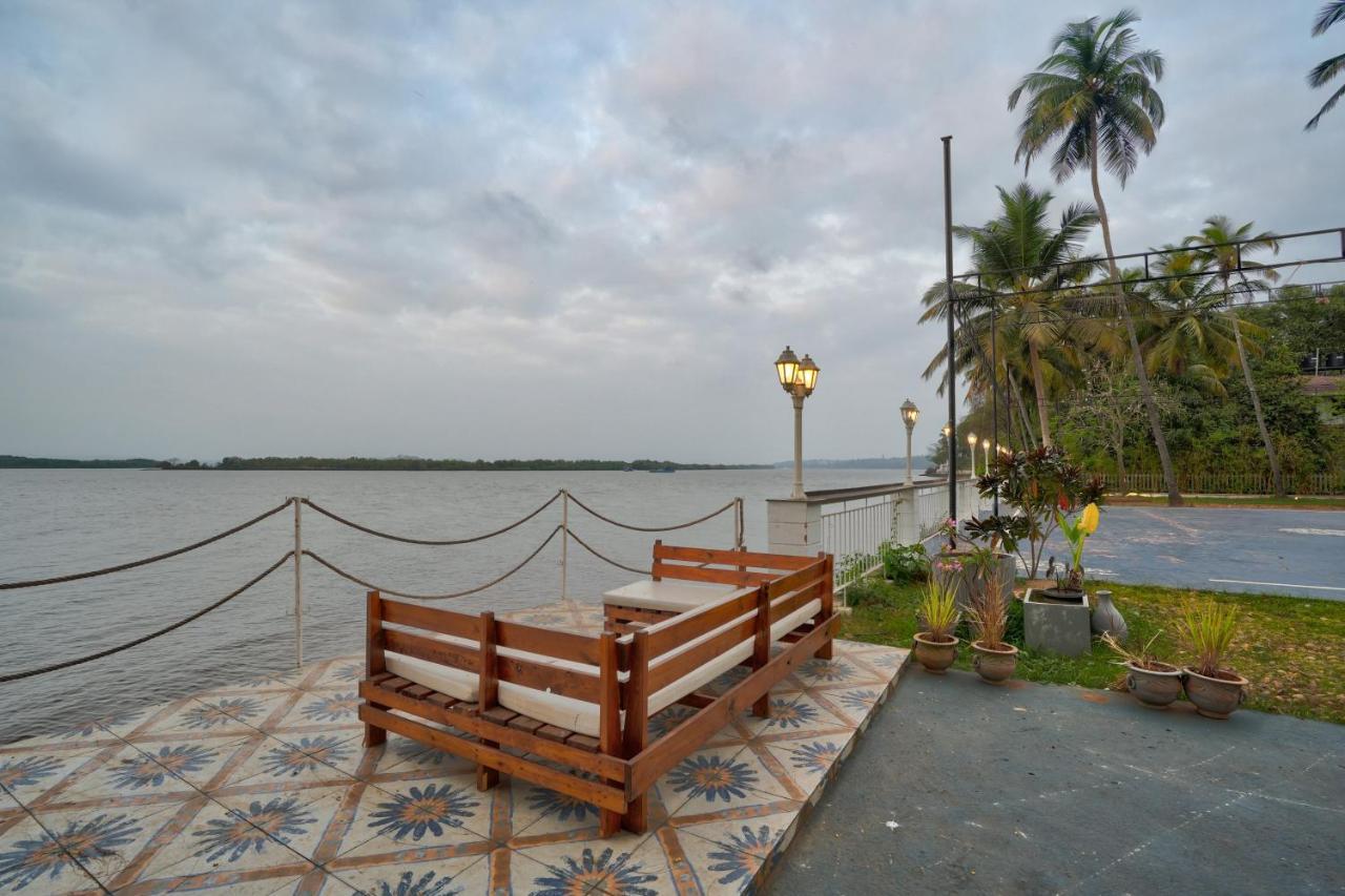 Blu Missel By The River Ribandar Екстериор снимка